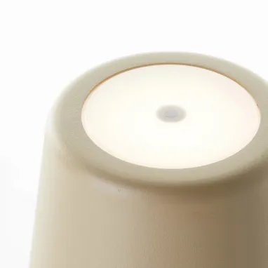 LED punjiva dimabilna stona lampa Kaami BRILLIANT