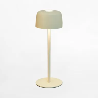 Stona punjiva lampa krem Poco u IP zaštiti ZUMA LINE