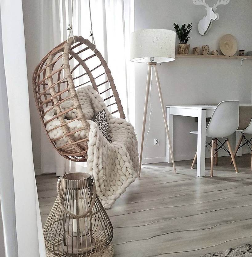 Kako podne lampe usmeravaju svetlost?