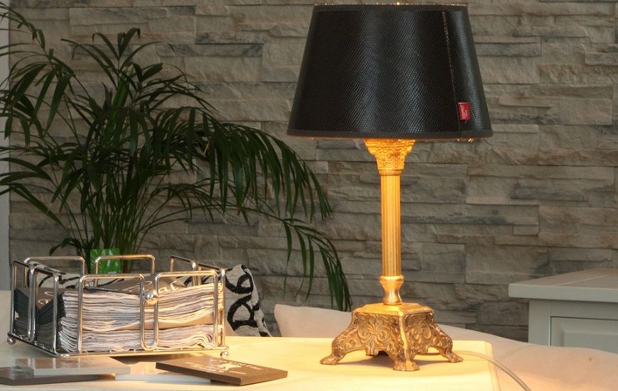 stona lampa